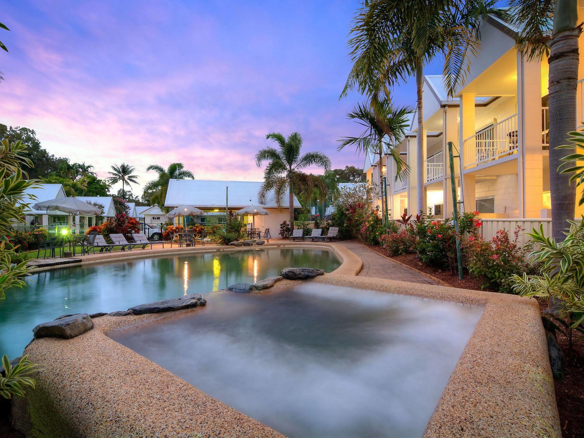 Titree Village Holiday Apartments Port Douglas Extérieur photo